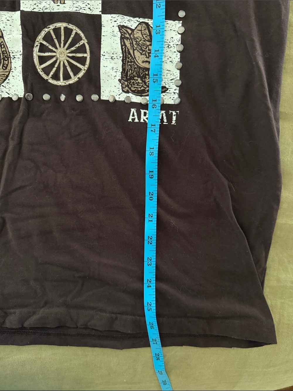 Ariat Checkered Boyfriend Fit Studded Dark Brown Western Icon Graphic Tee - Picture 6 of 7